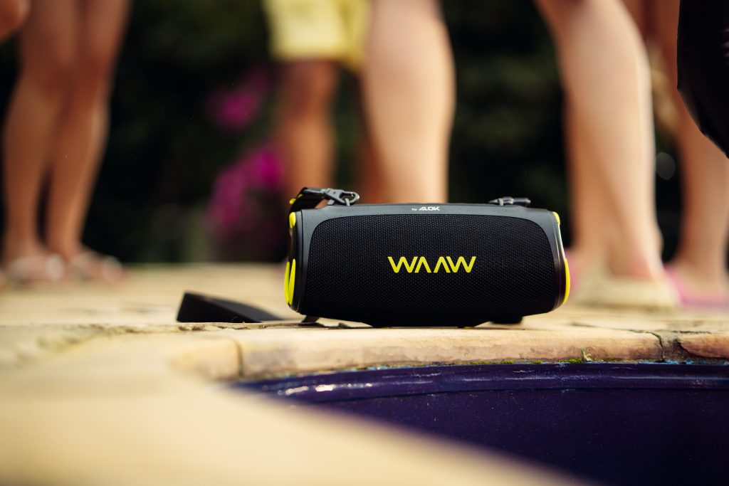 Caixa de Som WAAW BOOM 110