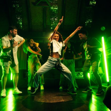 WAAW-BOOM110-541-Editar